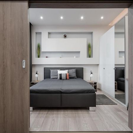 Comfort Central Apartments By The Synagogue บูดาเปสต์ ภายนอก รูปภาพ