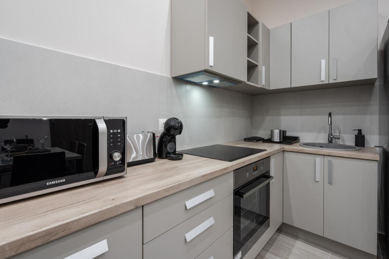 Comfort Central Apartments By The Synagogue บูดาเปสต์ ภายนอก รูปภาพ