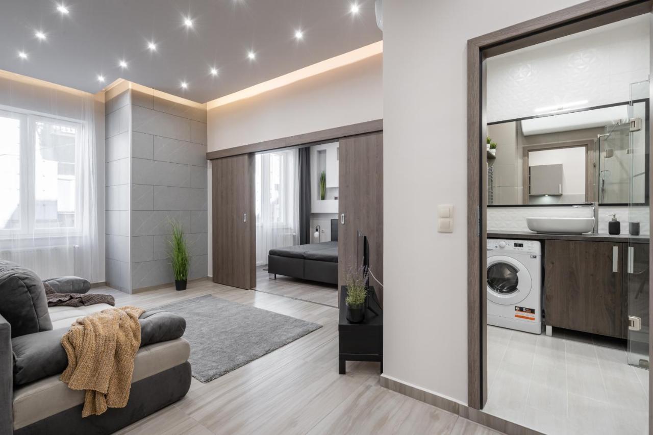 Comfort Central Apartments By The Synagogue บูดาเปสต์ ภายนอก รูปภาพ